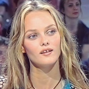 Tooth Gap - Vanessa Paradis