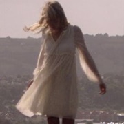 Cassie's White Dress - SKINS