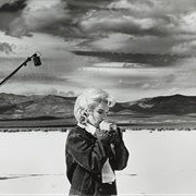 Marilyn Monroe on the Set of the Misfits (Eve Arnold)