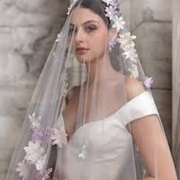 Bridal Veil With 3D Flower Decoration