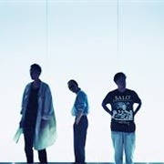 Spangle Call Lilli Line