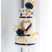 Cake With Hole in Middle