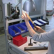 S27.E14: Cartridge Blades, Chocolate Banana Loaves, Vending Machines, Dive Computers