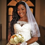 Veil Attached at Crown of Head