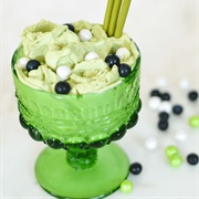 Green Velvet Cake Sundae