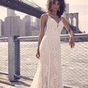 Curved Lines Over Hips in Dress Decoration