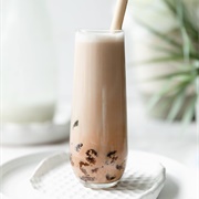 Almond Boba Tea With Kiwi Boba