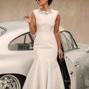 Knotted Necklace on Bride