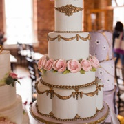 Baroque Inspired Details on Cake