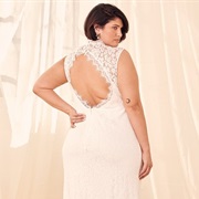 Large Keyhole in Back of Wedding Dress