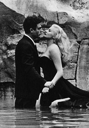 Wading in the Fountain in La Dolce Vita (1960)