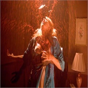 Masters of Horror: "Valerie on the Stairs" (S2,E8)