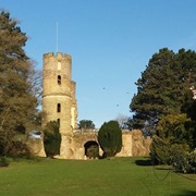 Stainborough Castle