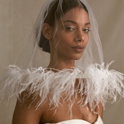 Bridal Veil With Feather Edge