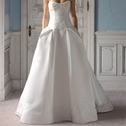Two Hip Pleats on Wedding Gown