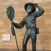 Alfred Russel Wallace Statue