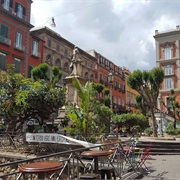 Piazza Bellini, Naples