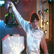 Freaks and Geeks: "Discos and Dragons" (S1,E18)