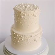 Wedding Cake With Pearls