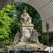 Wagner Monument, Berlin, Germany