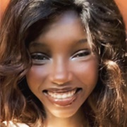 Small Cat Eyes - Jolie Blaire