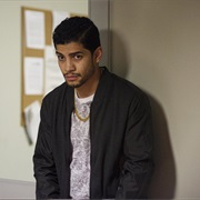 S1.E5: EPs1.4_3Xpl0its.Wmv