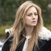 Willa Ferreyra (Succession)