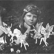 The Cottingley Fairies (Elsie Wright)