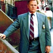Gordon Clapp as Greg Medavoy (NYPD Blue)