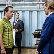 S4.E7: The Pawn Goes First