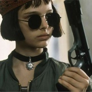 Mathilda Sunglasses Look - Lèon the Professional