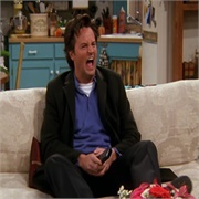 Friends: "The One With the Birthing Video" (S8,E15) ❤❤❤❤