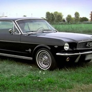 S23.E12: Racing Leathers, Evaporative Cooling Towers, Wood Rocking Chairs, Wire Wheels