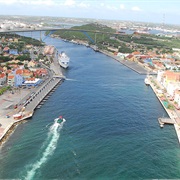 Sint Anna Bay, Curaçao