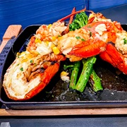 1.5 Lbs Baked Whole Lobster Stuffed With Jumbo Crab