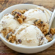 Raisin Cookie Sundae