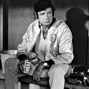 Walter Matthau as Morris Buttermaker (The Bad News Bears, 1976)