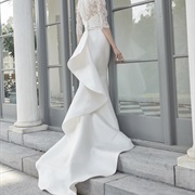 Cascading Ruffle Creating Train