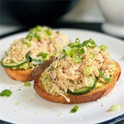 Sourdough Bread With Canned Tuna and Green Bell Peppers