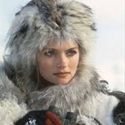 Donna Dixon as Karen (Spies Like Us)