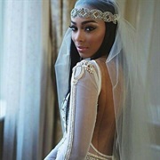 Juliet Cap Veil With Jeweled Forehead Band