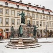 Maximiliansplatz, Munich