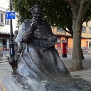 Cardinal Wolsey Statue