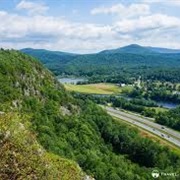 Palisades Cliff, Fairly, Vt