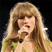 Have Taylor Swift Friend Me on Social Media