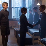 S2.E9: Paterfamilias