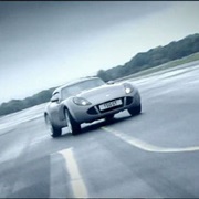 S7.E5: Bugatti Veyron vs. Cessna 182 Airplane