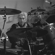 Budgie (Souixie and the Banshees)