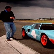 S4.E8: Clarkson Drives His Dream Car - The Ford GT