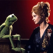 S1.E1: Juliet Prowse